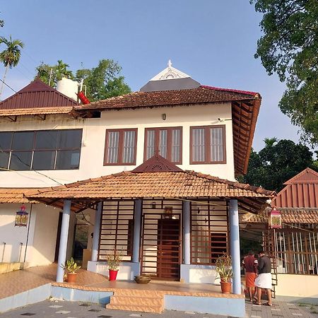 Stayberries River Rock Villa Athirapilly Kizhake Chālakudi Exterior foto